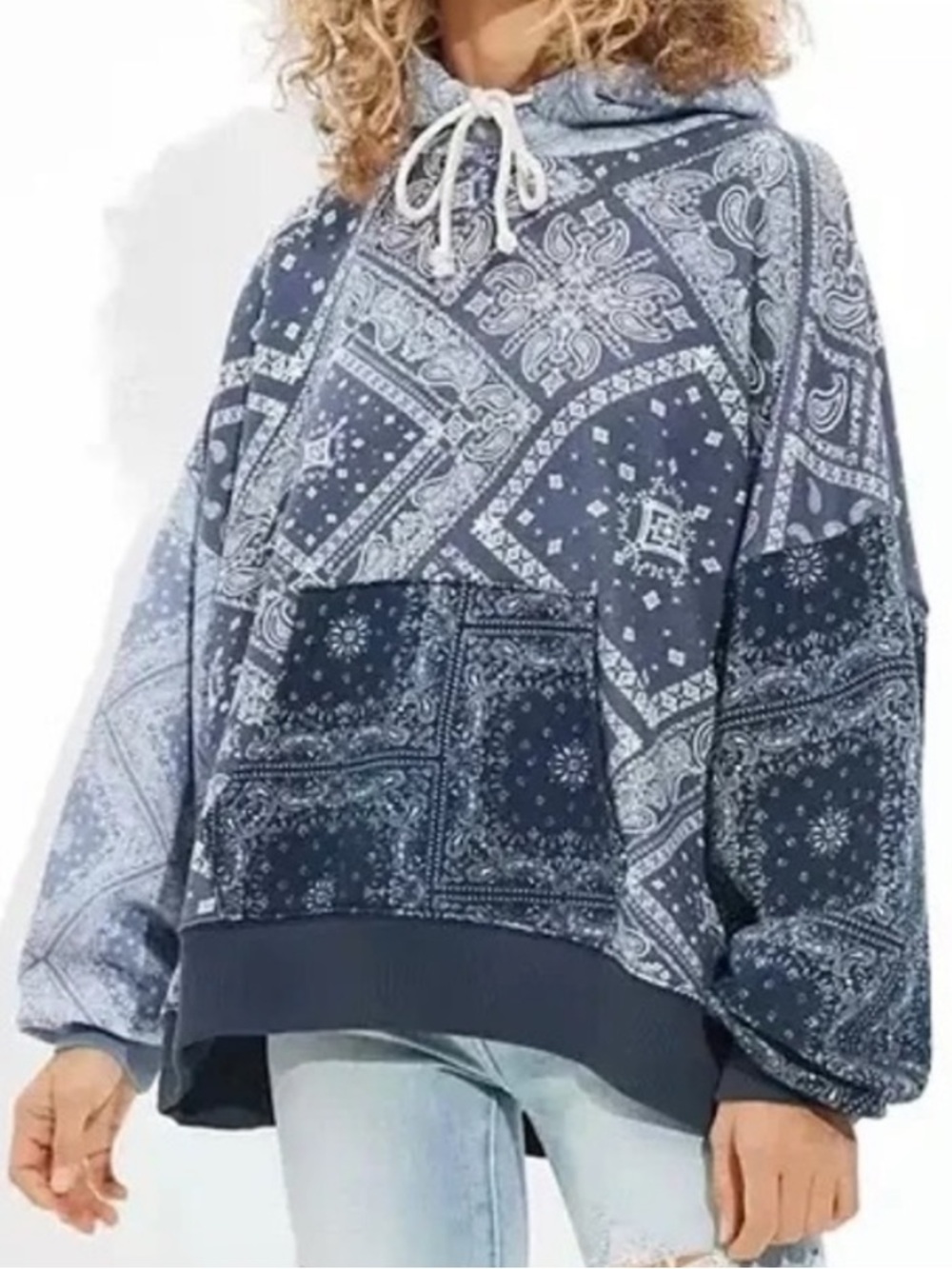 American Eagle Forever Slouchy Bandana Print Hoodie Blue Size XS Dolman Oversize